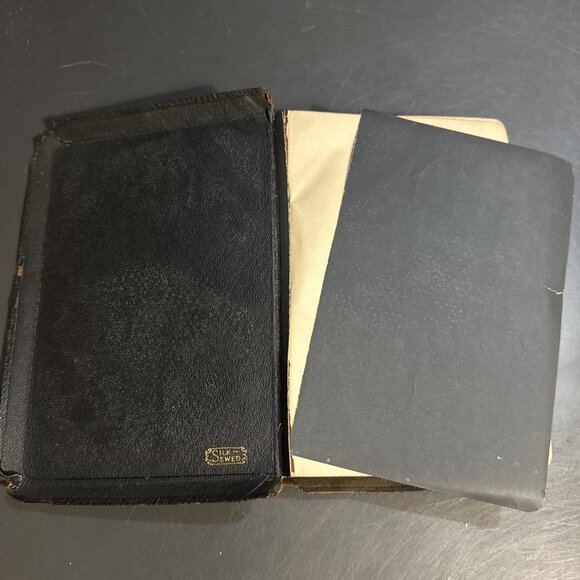 THE HOLY BIBLE, 1907, “International” Series, Self- Pronouncing Edition Book - Picture 2 of 16